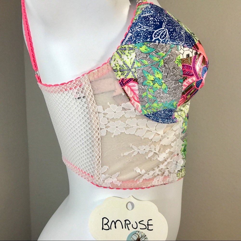 Bali Patchwork Victoria's Secret 32DD Bra lined - Picture 6 of 8